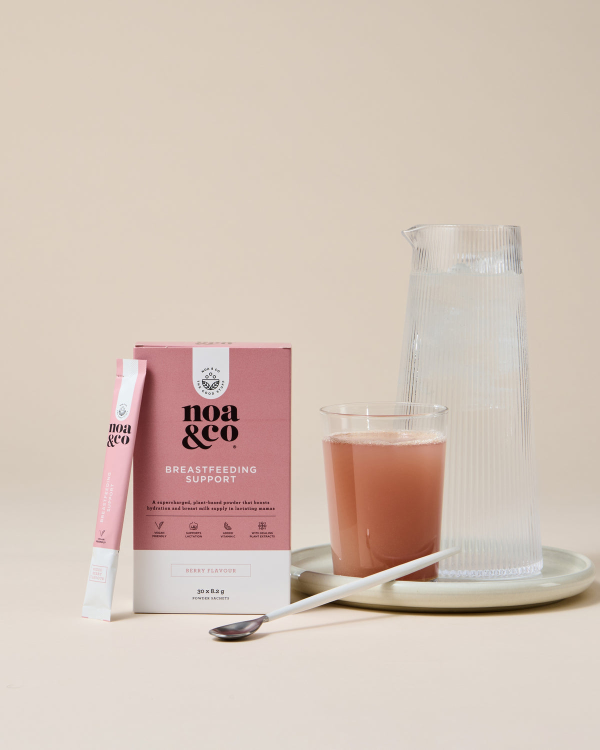 Noa & Co Breastfeeding Support 10 sachets box, with sachet and drink